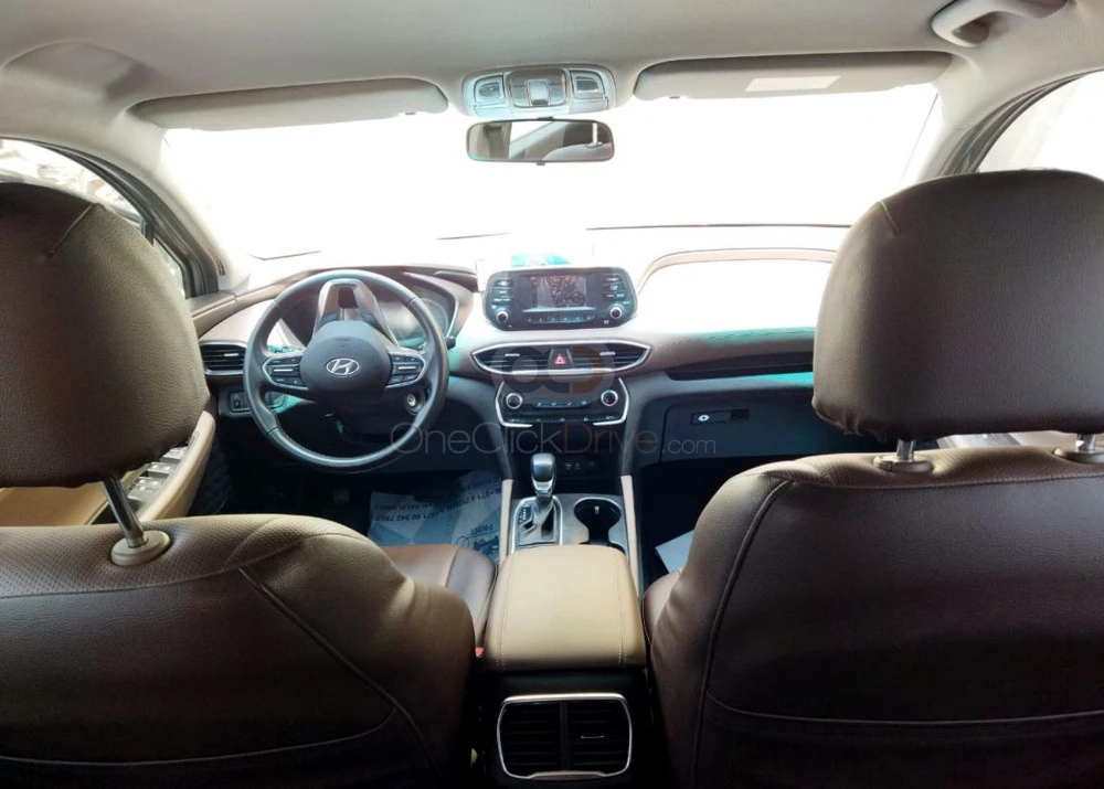 Bronze Hyundai Santa Fe 2019 for rent in Ajman 4